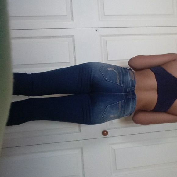 Jeans - Picture 3 of 5